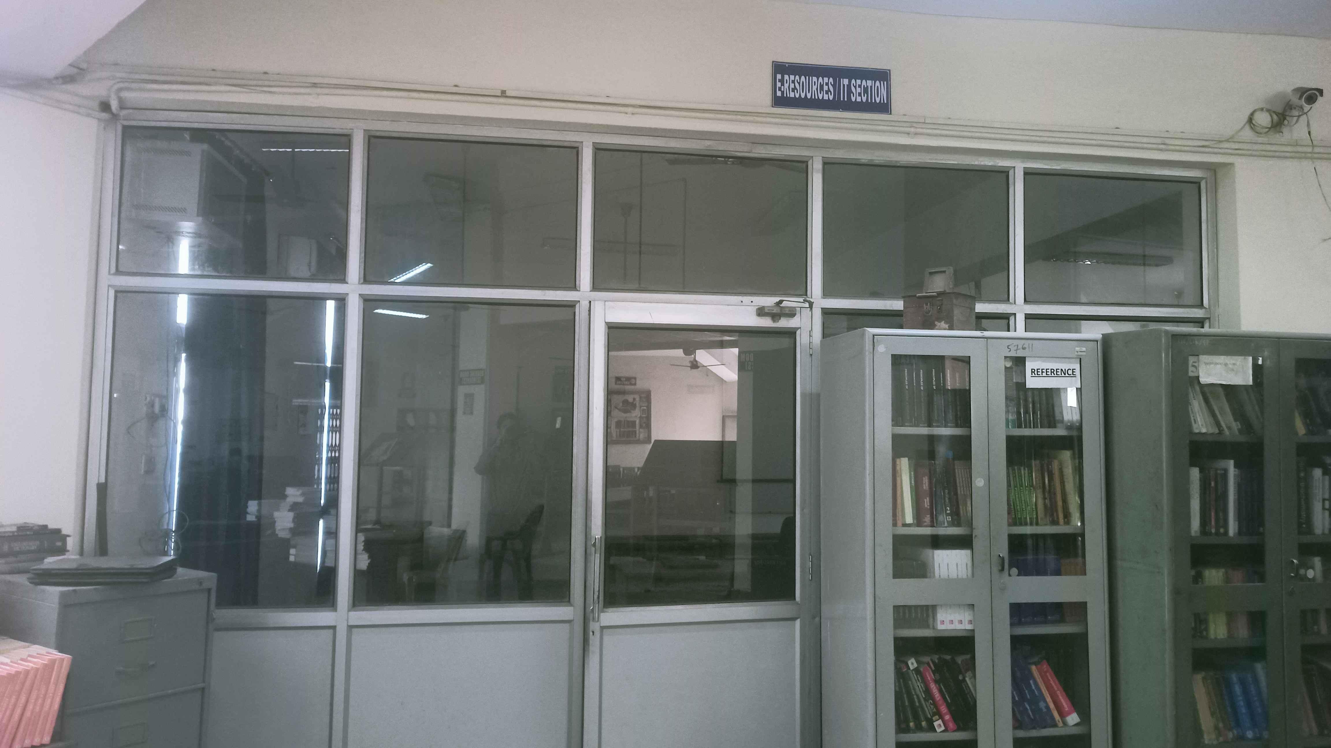 Swami Shraddhanand College Infrastructure photo 14